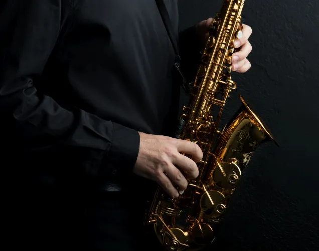 Tips & Trik Bermain Saxophone dengan Baik