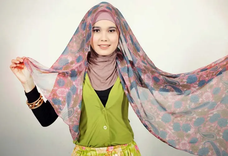 Cara Memakai Jilbab Pashmina dengan Style Kekinian